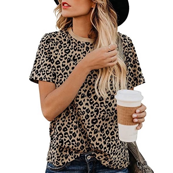 Tops - NWOT Leopard Print Top